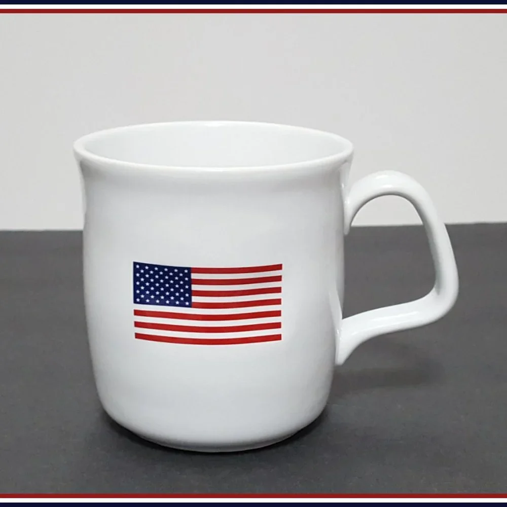 NEW RARE Williams Sonoma American Flag Mug 15 OZ Stoneware